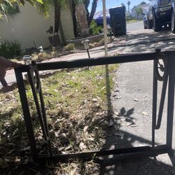 2 Metal Window Frames