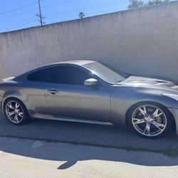 2010 Infiniti G37