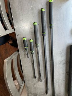 Mac tools 5 piece pry bar set
