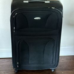 Samsonite Luggage 29” Suitcase 