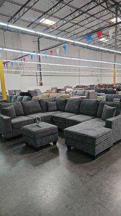 Chenille Sectional sofa black or gray available includes ottoman