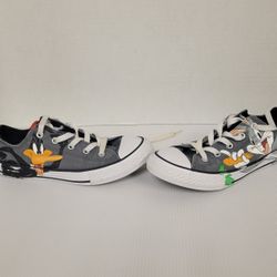 Looney Toons Converse Size 3