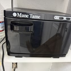 Towel warmer for barbershop or salon