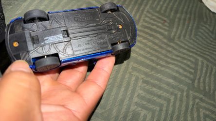 Kinsmart-2012 Bentley Continental (6) Speed. Scale 1/36