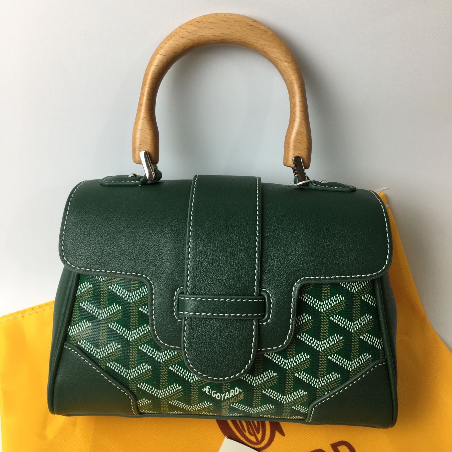 Brand New Goyard pouch for Sale in San Antonio, TX - OfferUp