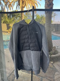 Columbia Men’s Medium Gray & Black Hooded Jacket