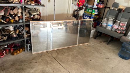 Free mirror