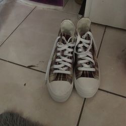 Mono Plaid Size 9