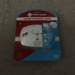 First Alert Carbon Monoxide Alarm Plug In And 9V Battery Backup