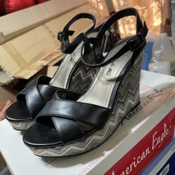 Women’s Wedged Heel