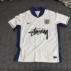 ⭐️LIKE NEW⭐️ ENGLAND X STUSSY KIT