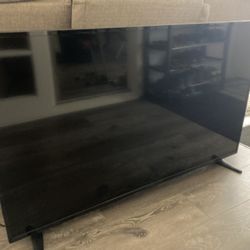 Insignia™ - 55" Class F30 Series LED 4K UHD Smart Fire TV