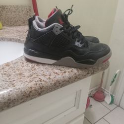 Jordan 4
