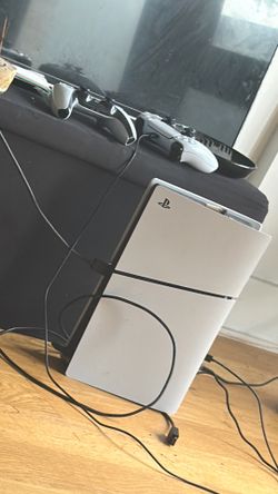 PS5 Slim 1tb