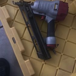 Pneumatic Nailer