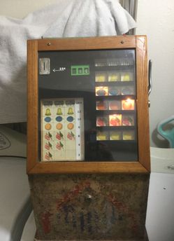 Slot/ticket machine