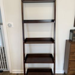 5 Tier Wooden Bookshelf 