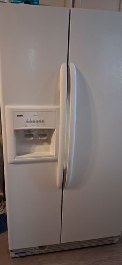 Refrigerator, stove, and microwave
