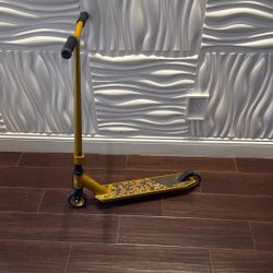 Fuzon X-3 Pro Gold Scooter