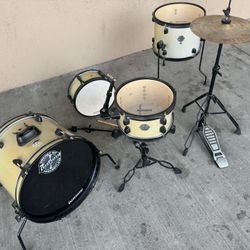 Ludwig Pocket Kit Drum Set LUDWIG 