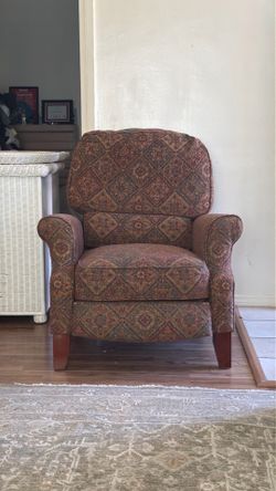 Single couch brown