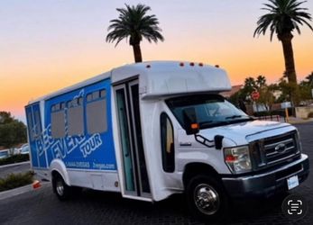 2011 Ford E-450