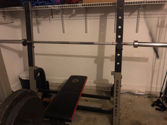 Gold's gym bench with lat pulldown clearance