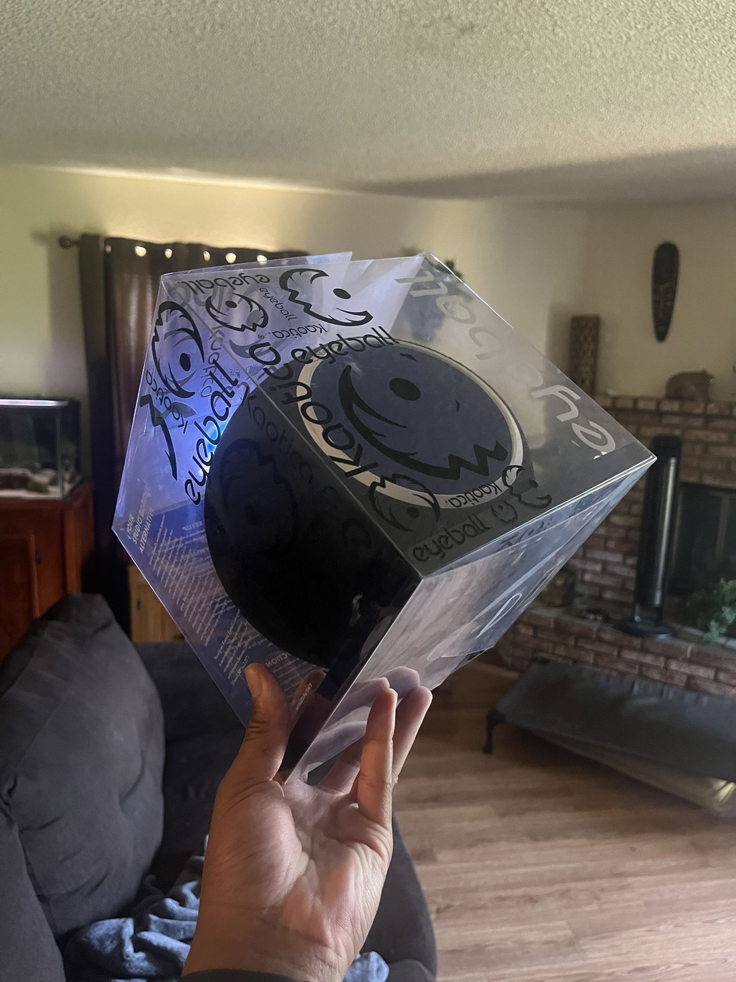 Kaotica Eyeball 