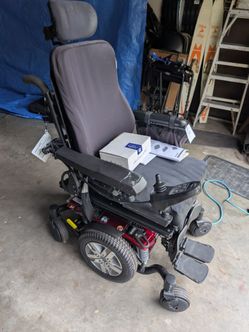Quantum Electric mobility wheelchair