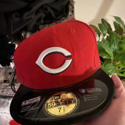 Cincinnati Reds Hat 