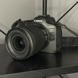 Canon - EOS R6 Mark II Mirrorless Camera with RF24-105mm f/4-7.1 IS STM Lens