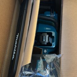 Makita 40V max XGT 18 Inch Chainsaw (GCU06T1)