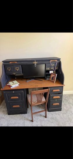 Winners Only roll top desk