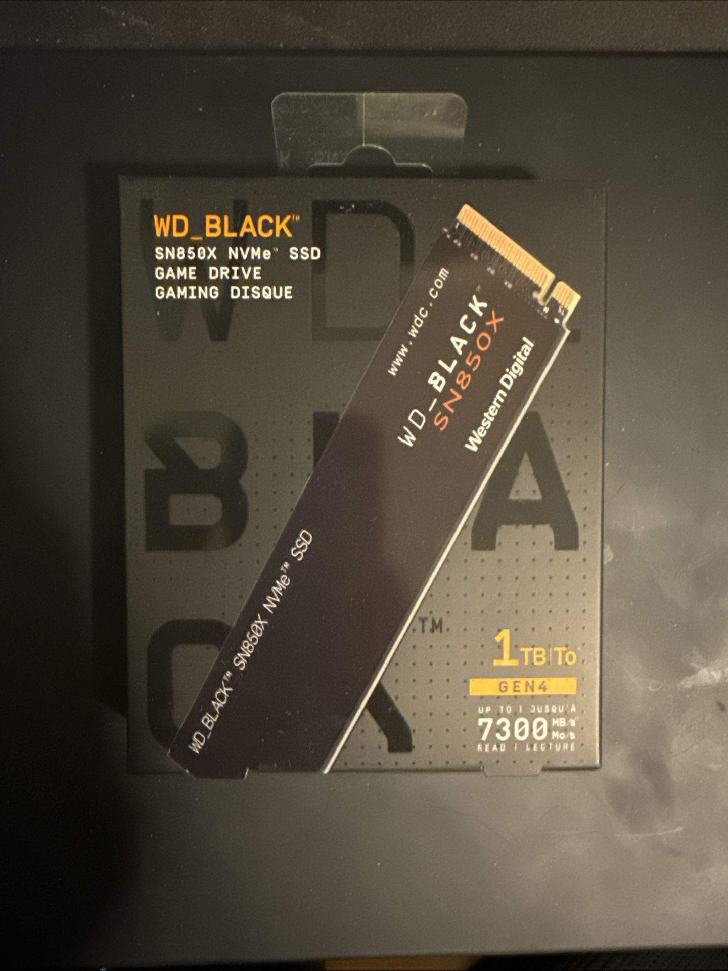 WD_ BLACK SN850x NVMe SSD