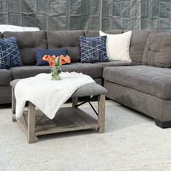Gray Sectional Couch DELIVERY AVAILABLE 🚚🎁