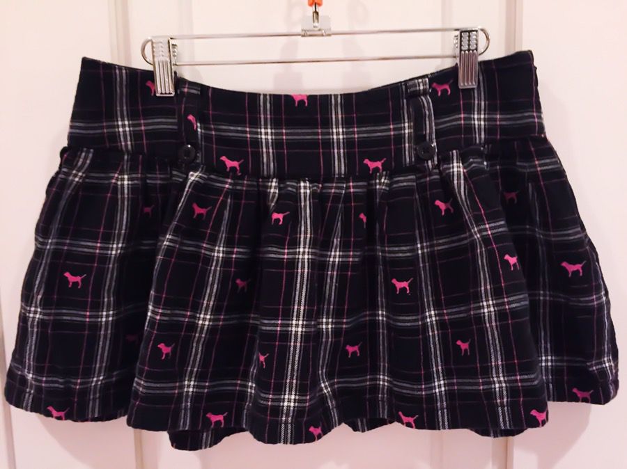 Victoria’s Secret PINK Skirt, Size Medium