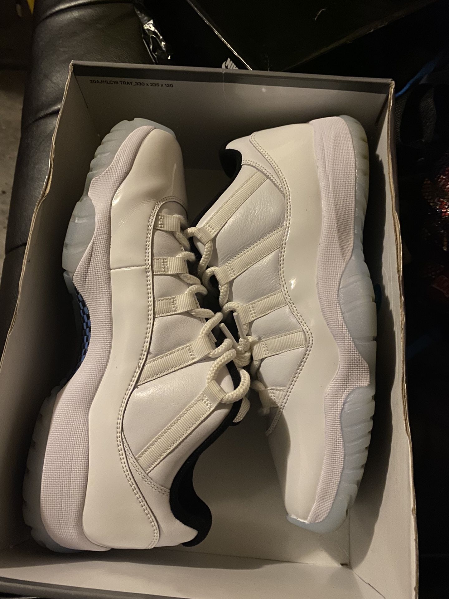 Jordan 11 ‘Legend Blue’   Size 10.5