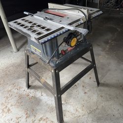 Ryobi 10 Table Saw w Stand
