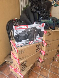 Rc car traxxas losi arma  arma big rock