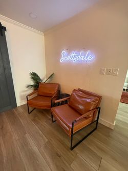 Brown Accent Chairs with Side Table