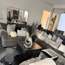 Gray Sectional Couch 