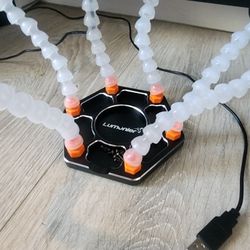 Lumenier Helpijg Hands V1