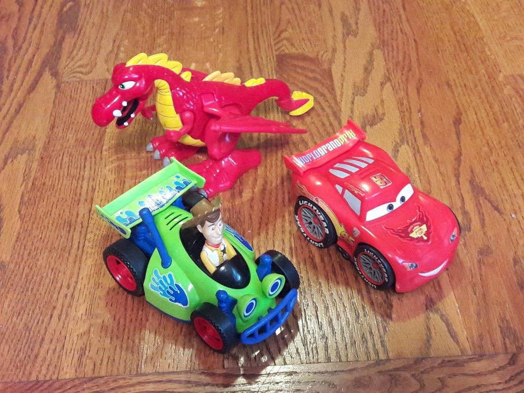 Shake N Go Race Cars & Magic Castle Red Dragon (3 yrs & up) REDUCED