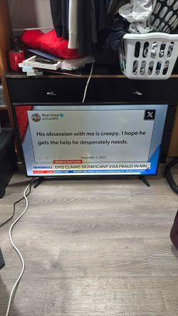 Samsung 55” SmartTV (NU6900) w/Remote