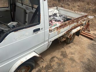 Lil mini truck