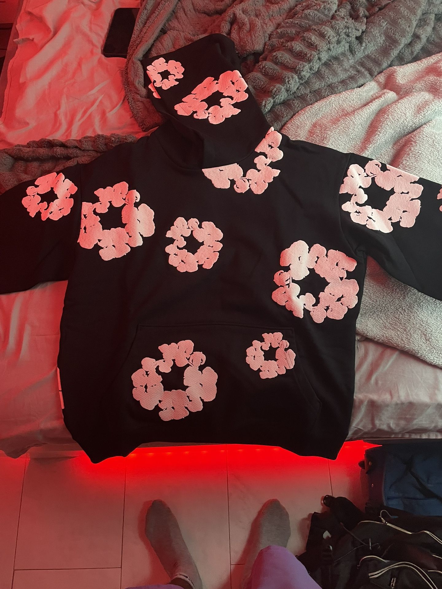 Denim Tears Hoodie – Black – Brand New Never Worn – $75