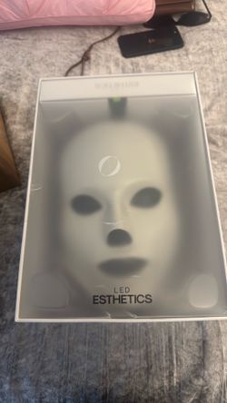 RED LIGHT SKINCARE