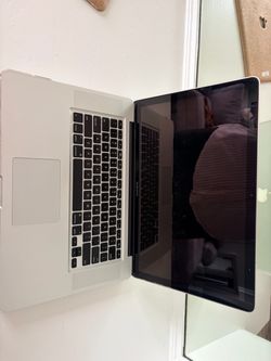 For Parts! MacBook $100 or obo