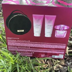 Versace Bright Crystal Absolu Set 3oz EDP