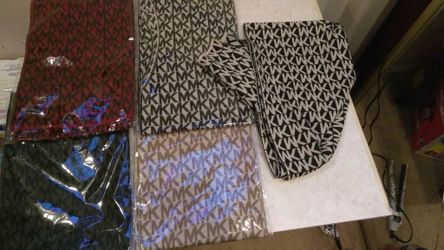 Mk scarffs